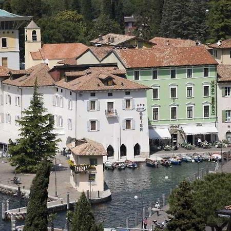 Hotel Geier Torbole Sul Garda Zewnętrze zdjęcie